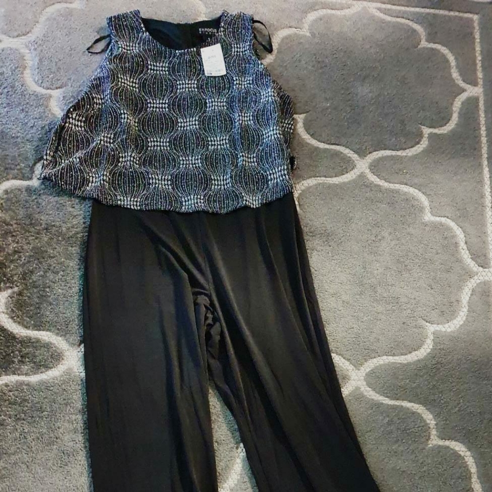 Sleeveless rompers